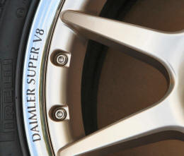 HighgateHouse Decals for Daimler Super V8 Wheels