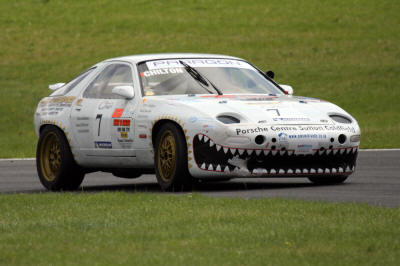 HighgateHouse Customer Car - Porsche 928 GTS - Mark & Richard Chilton